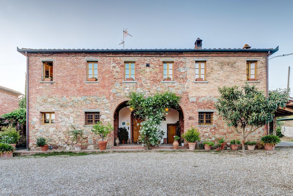 Agriturismo Il Poggiarello Foiano Della Chiana Exterior foto